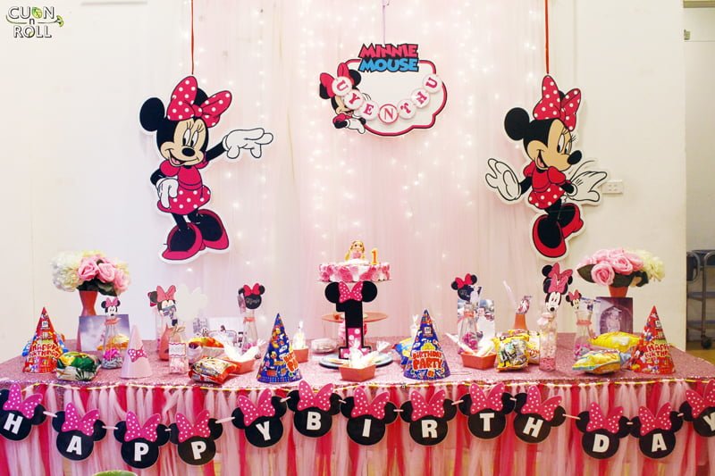 Mickey hồng xinh xắn