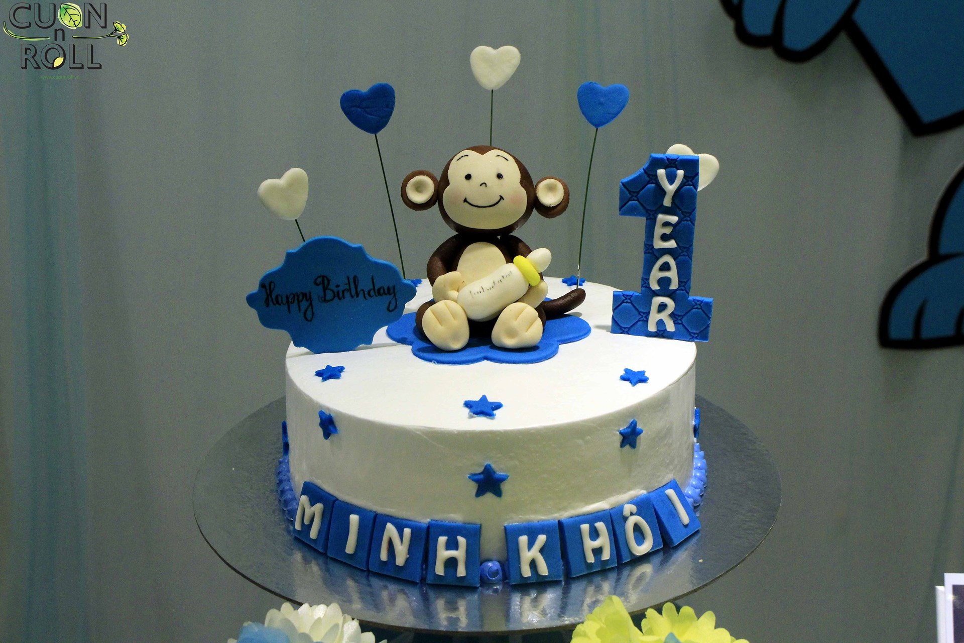 8 mẫu bánh sinh nhật ngộ nghĩnh cho bé yêu