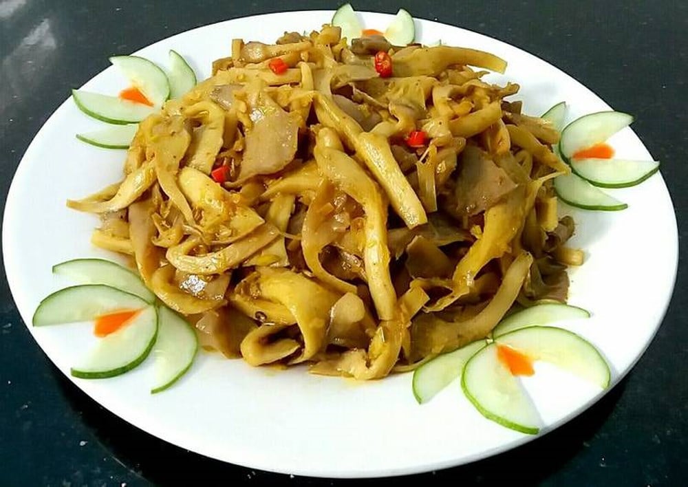 nấm xào sả ớt chay