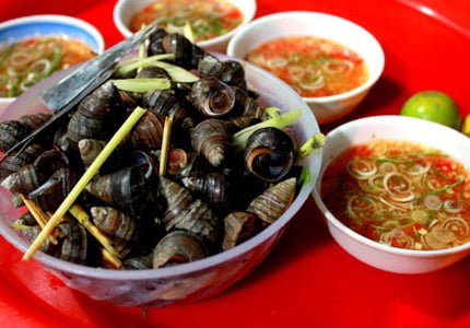 Cách luộc ốc và làm nước chấm ốc siêu ngon