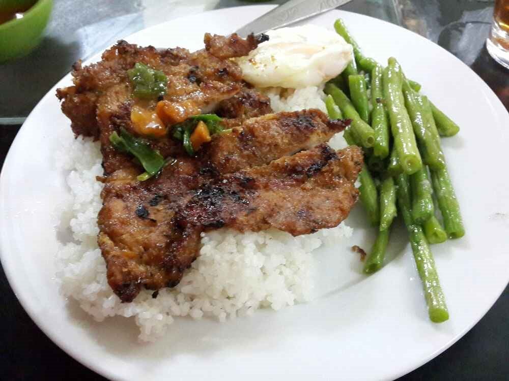 Điểm danh 5 quán cơm tấm nổi tiếng nhất Hà Nội