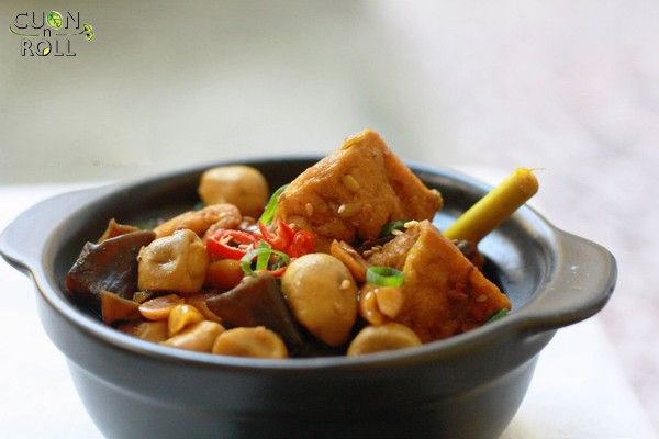 Củ hũ dừa kho nấm