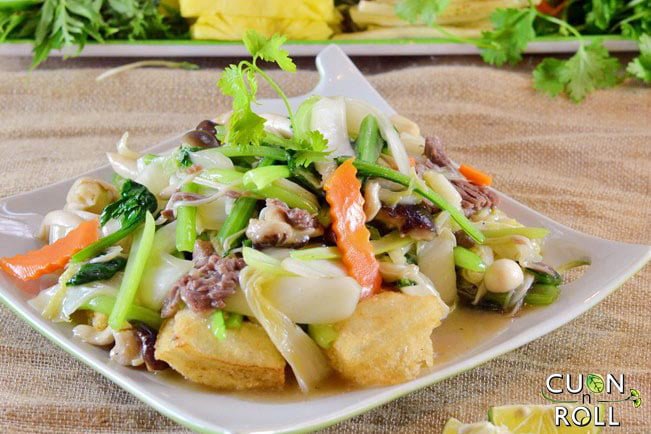 Cách làm phở chiên phồng giòn tan độc đáo