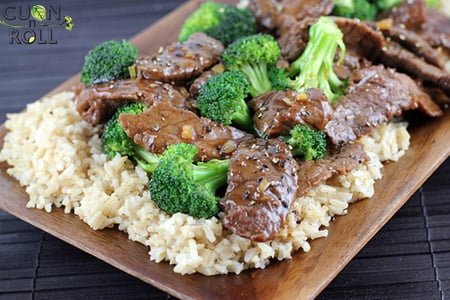 món ngon cho bữa trưa văn phòng