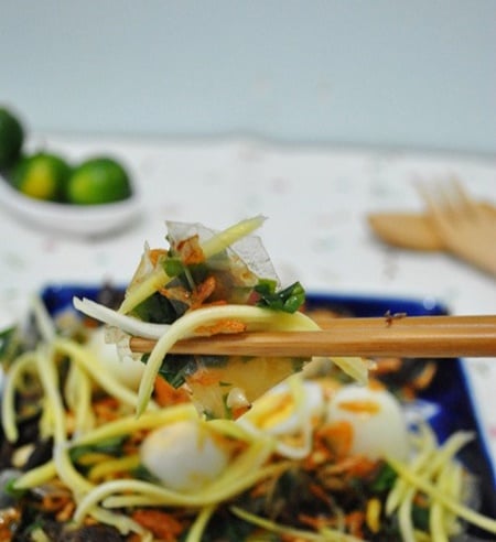 làm bánh tráng trộn ngon