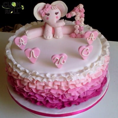 mẫu bánh sinh nhật cho bé