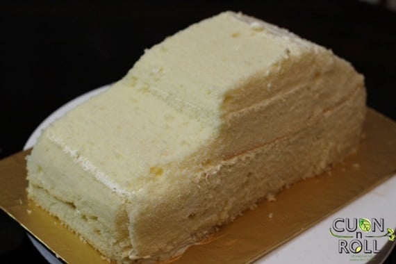 bánh sinh nhật đáng yêu-cuonnroll