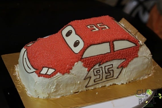 bánh sinh nhật đáng yêu-cuonnroll