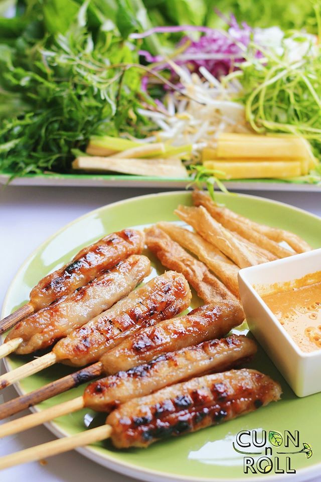Nem nướng Nha Trang – sự kết hợp hoàn hảo trong hương vị