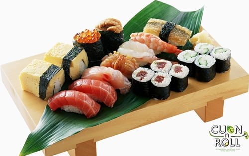 Sushi có cách trình bày cầu kì và bắt mắt