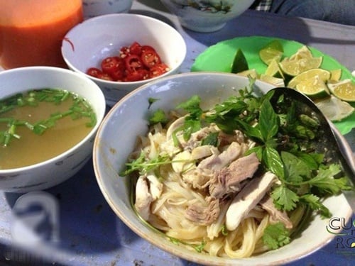 phở gà trộn