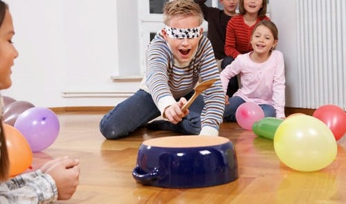 tổ chức sinh nhật cho bé cuonnroll