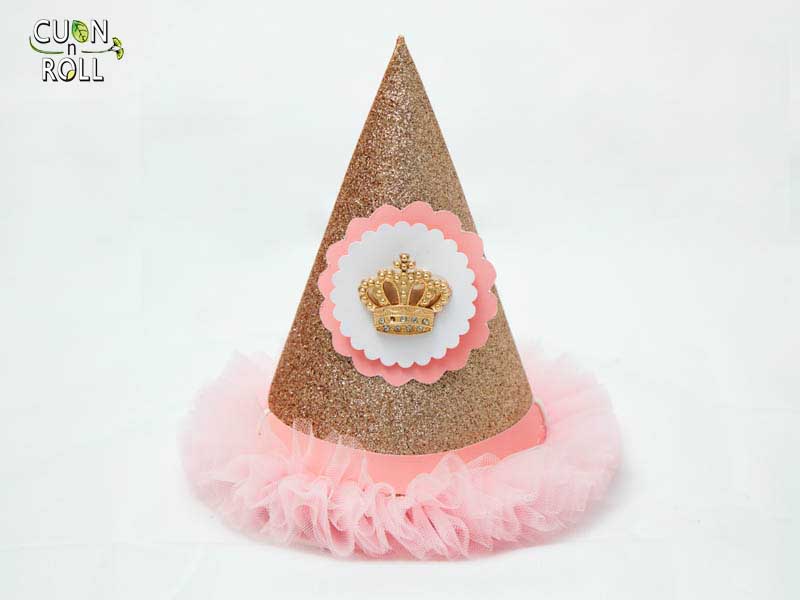 Tự làm mũ sinh nhật cho bé