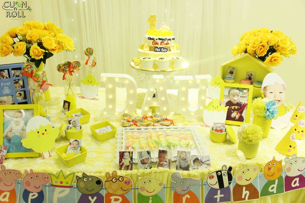 Trang trí tiệc thôi nôi cho bé