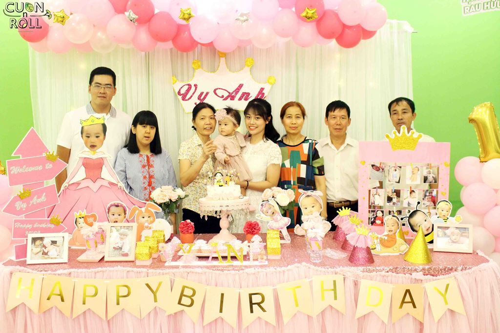 trang trí tiệc sinh nhật cho bé gái 1 tuổi