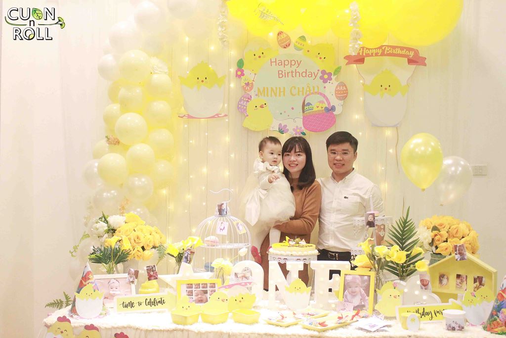chuẩn bị phụ kiện trang trí cho bé