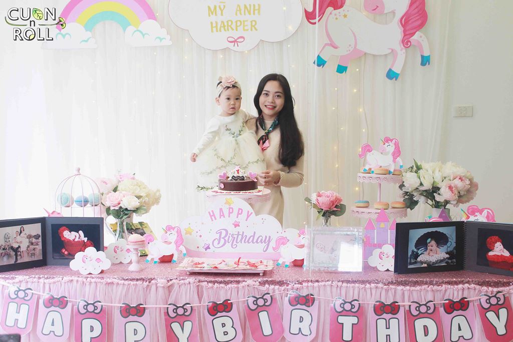 tổ chức tiệc đầy tháng cho bé