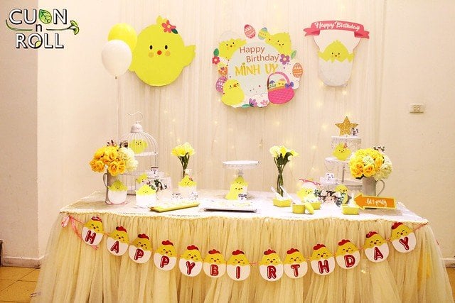 trang trí tiệc sinh nhật bé gái