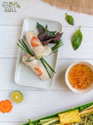 Cuốn tôm thịt